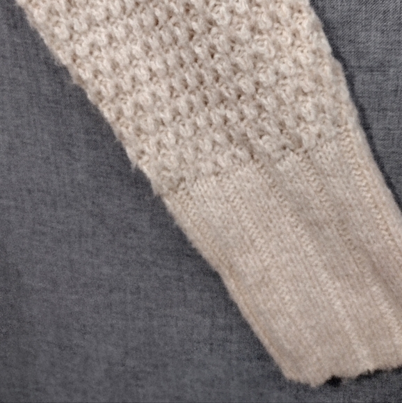 Abercrombie & Fitch Knit Open Front Cardigan Women's XS Cream Casual Minimalist - Picture 3 of 8